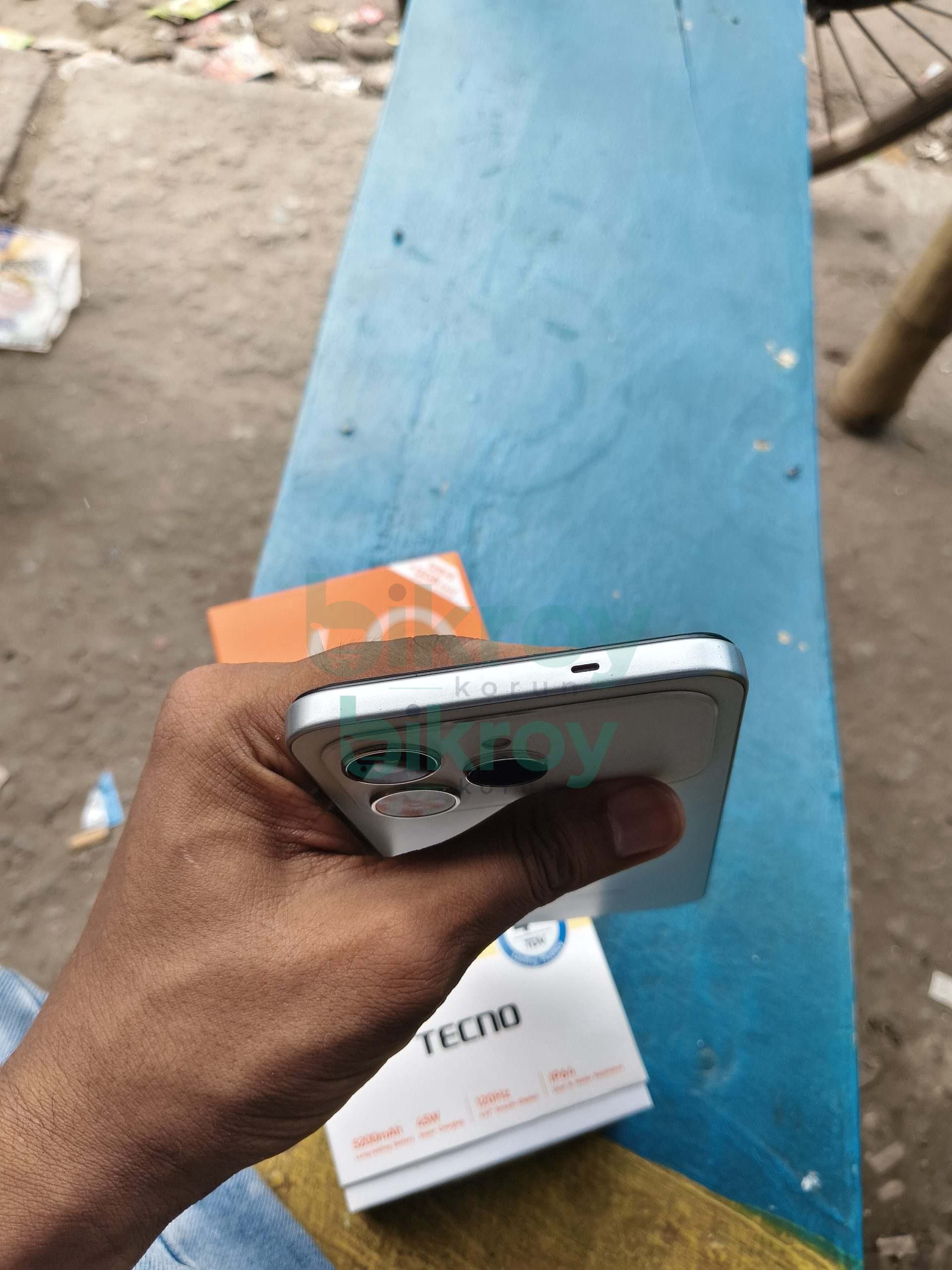 Tecno Spark 40 (6/128)