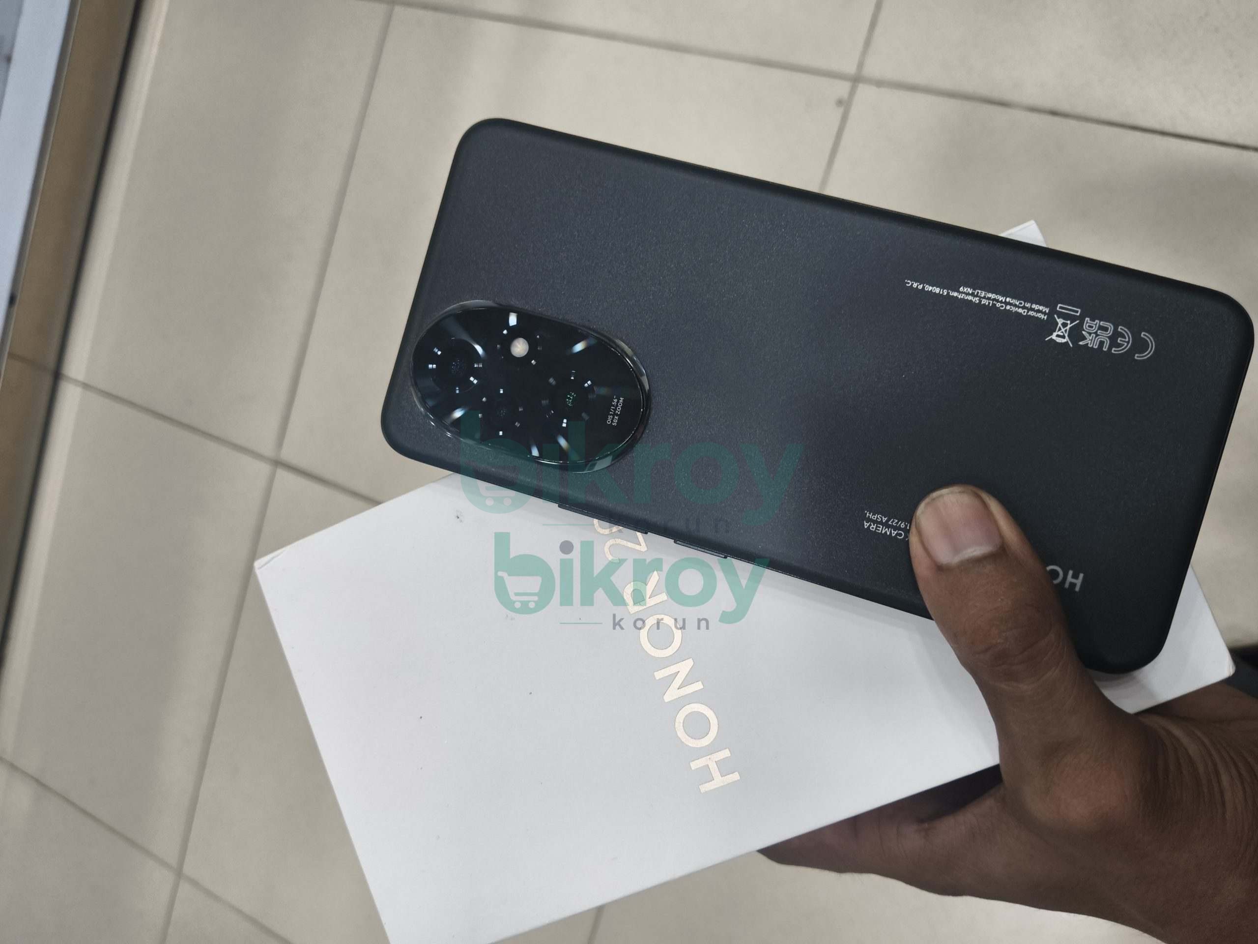 Honor 200
